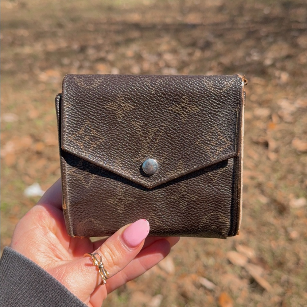 Vintage Louis Vuitton Brown Leather Wallet Compact Design